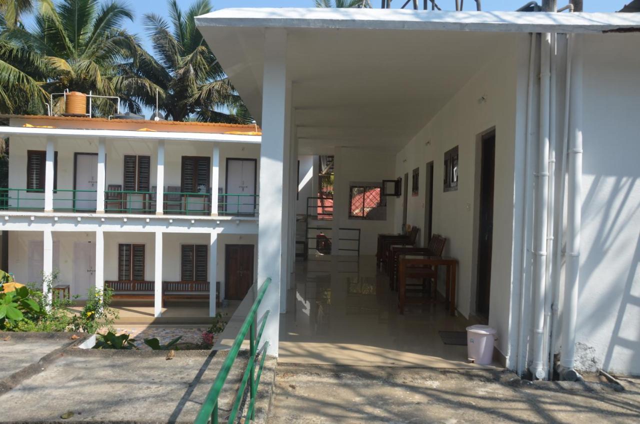 Arya Homestay Bougain Villa Gokarna (Karnataka) Exterior foto